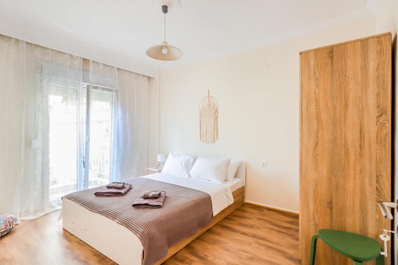 Grand Apartment Next To Center 3Bd 110Sqm เทสซาโลนิกิ ภายนอก รูปภาพ